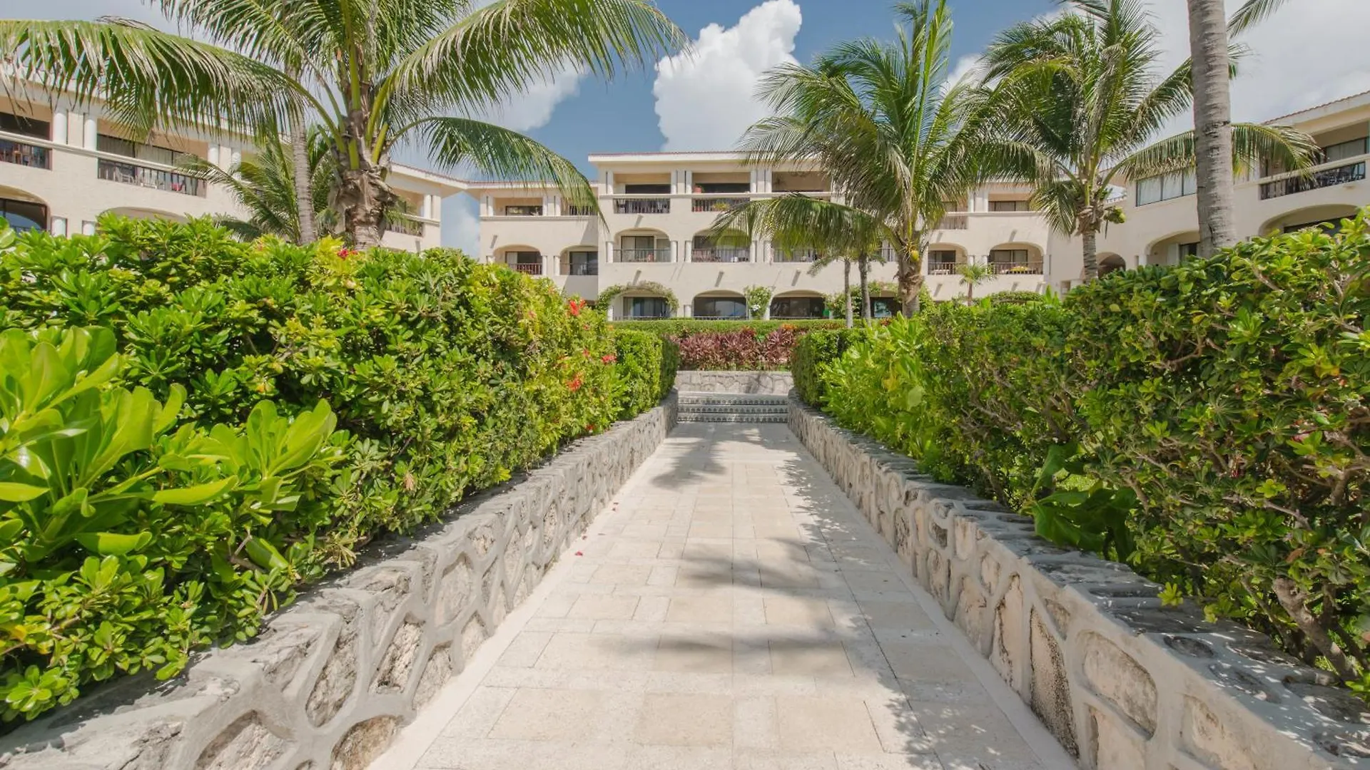 Xaman Ha Condos By Playasky Playa del Carmen